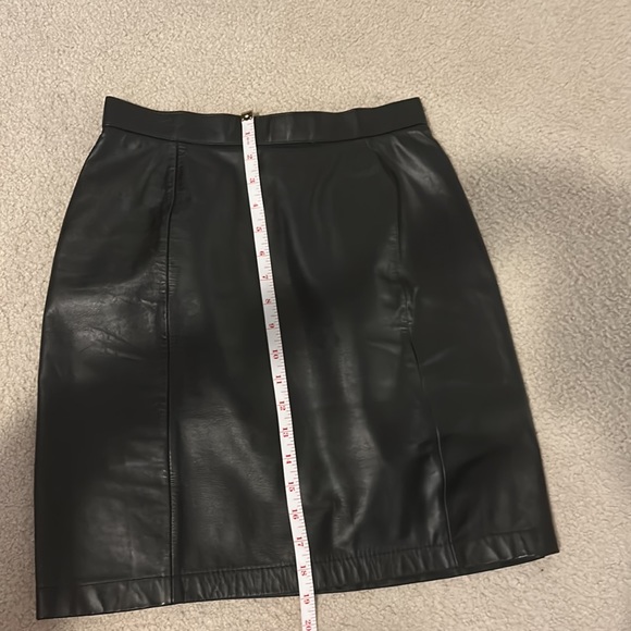 Leather Skirt - Picture 4 of 6